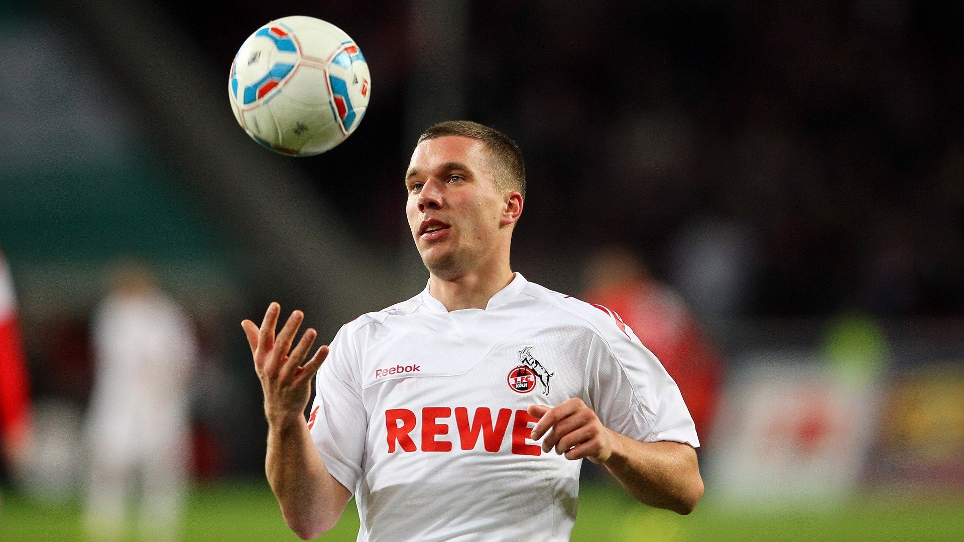 leyu乐鱼体育综合-_体育评论员深度解读:比赛背后的故事_,竞赛背后的故事